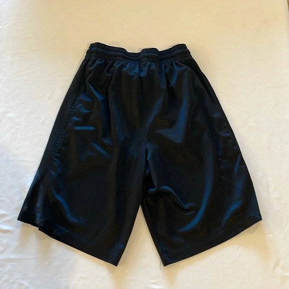 Nike men’s basketball shorts‎ black pockets medium - Picture 4 of 4